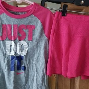 Girls Nike shirt/skirt set sz 6